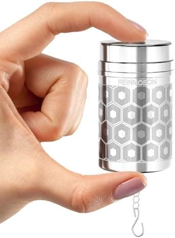 Reinmoson Edelstahl Teesieb für Losen Tee – 5 x 7,1 cm Gewürzei Teeei Groß mit extra feinem Netz – Schwarztee, Rooibos,
