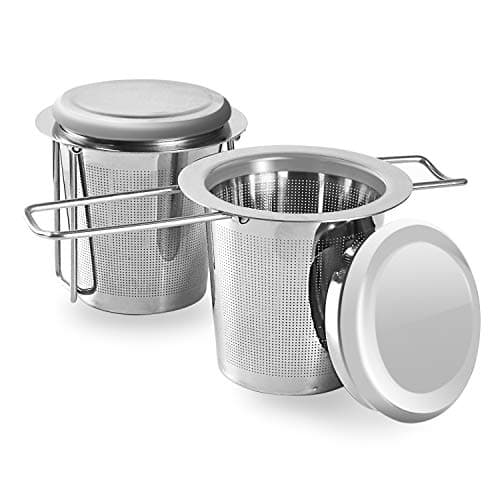 **2 Stück Rostfreier Edelstahltieesiebe mit Einklappbaren Griffen und Deckel, ideal für Teeamateure und -experten bei j
