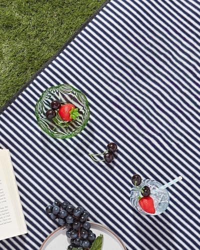Haus & Garten Outdoor Picnic Blanket Wasserdich Marineblau
| Weiche Stranddecke 200 x 150cm Outdoor Picnic Mat
| Campin