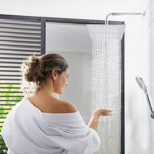 10 Zoll Regendusche mit Verstellbarer Brausekopf für Baden im Haus - Edelstahl 304, Antikalkdüsen & Polierter Regendusc